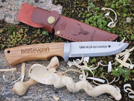 HEGETILBUD! Fjelltind Ustaoset Slirekniv  - Rask levering med gravering