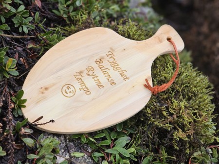 Turfjøl Senja 22 cm , av nordisk einer - Rask levering med gravering