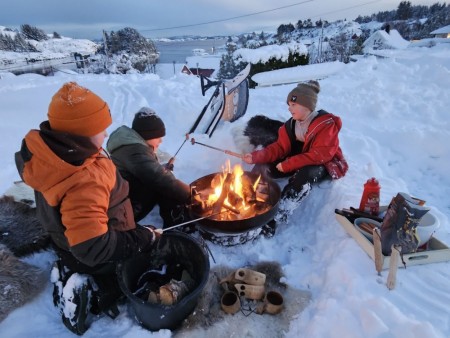 Gavepakke  BÅL /  Julegave / - Rask levering med gravering