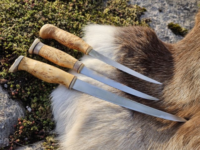 Fiskekniv 1 ( fremst) , så 2 og 3
